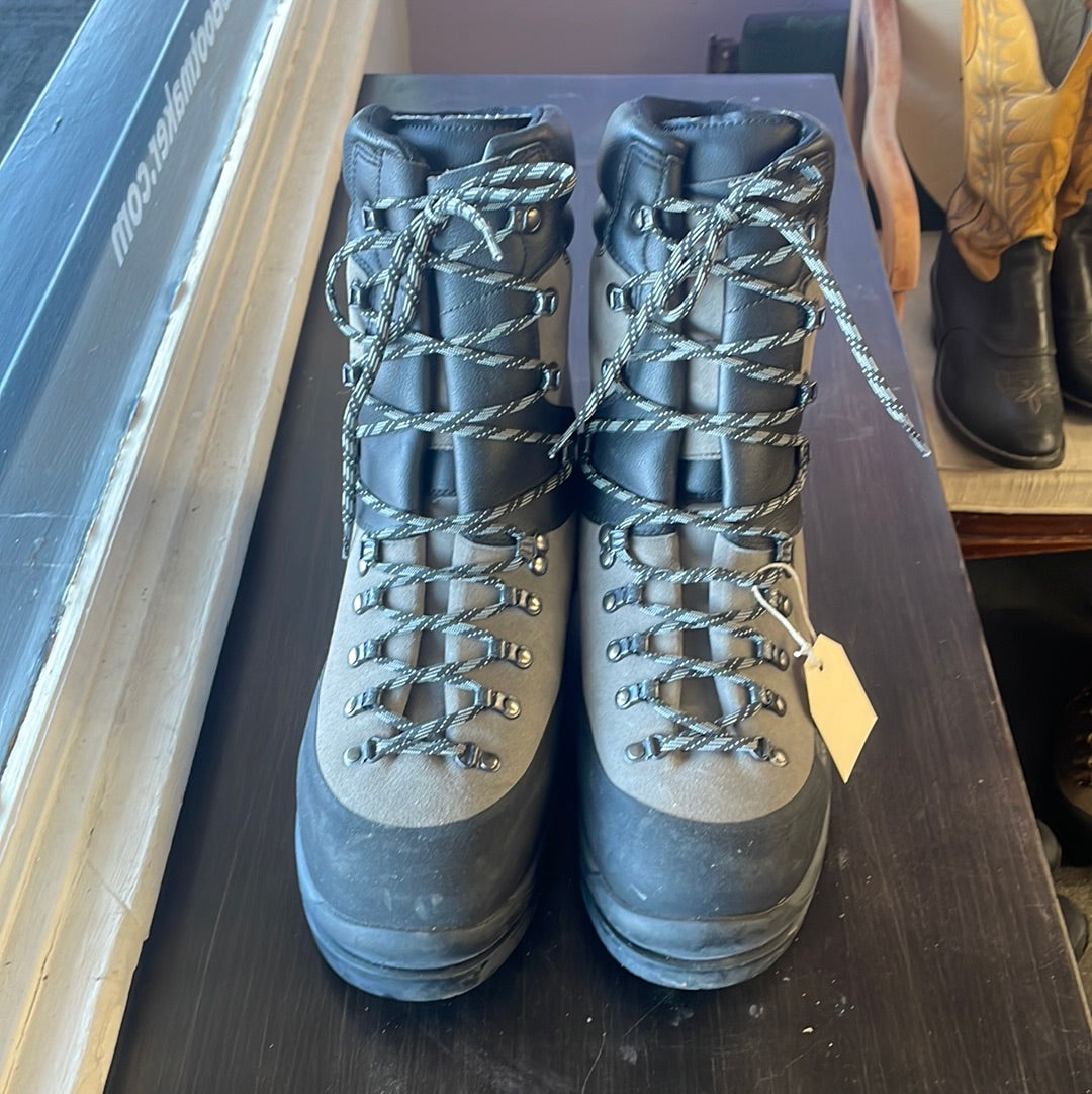 Scarpa Hiking Boots