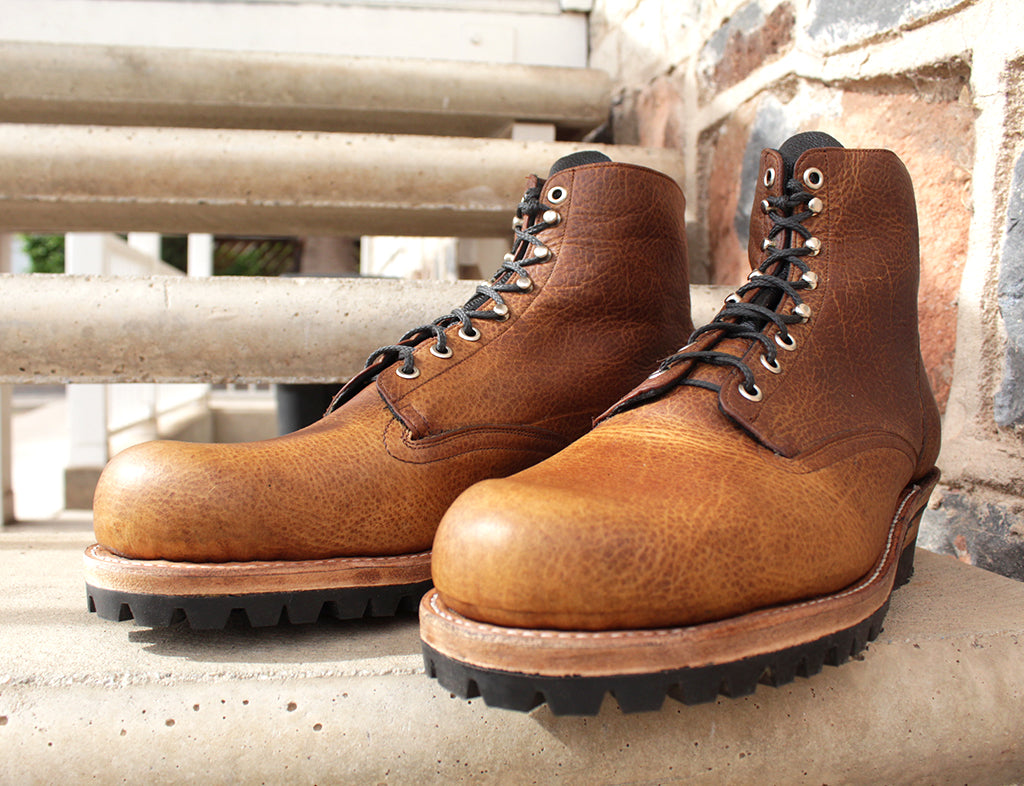 Hiking Boots-lifestyle-handmade Boots-high quality leather
